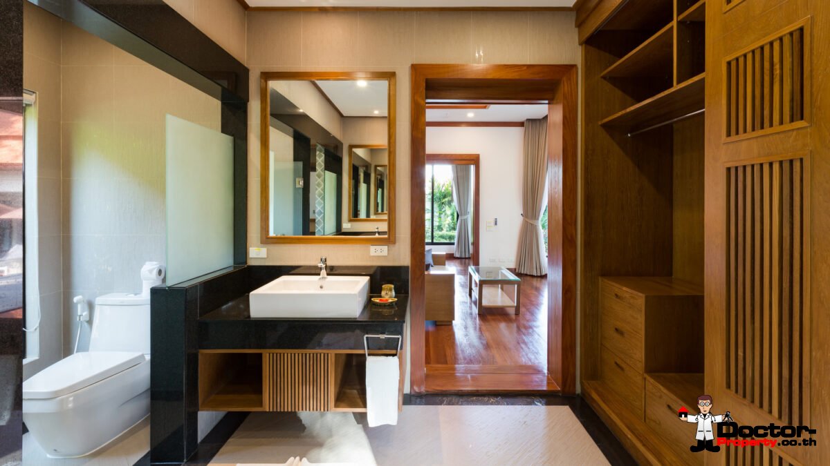 3 Bedroom Thai Balinese Style Villas - Nai Harn - Phuket South - for sale